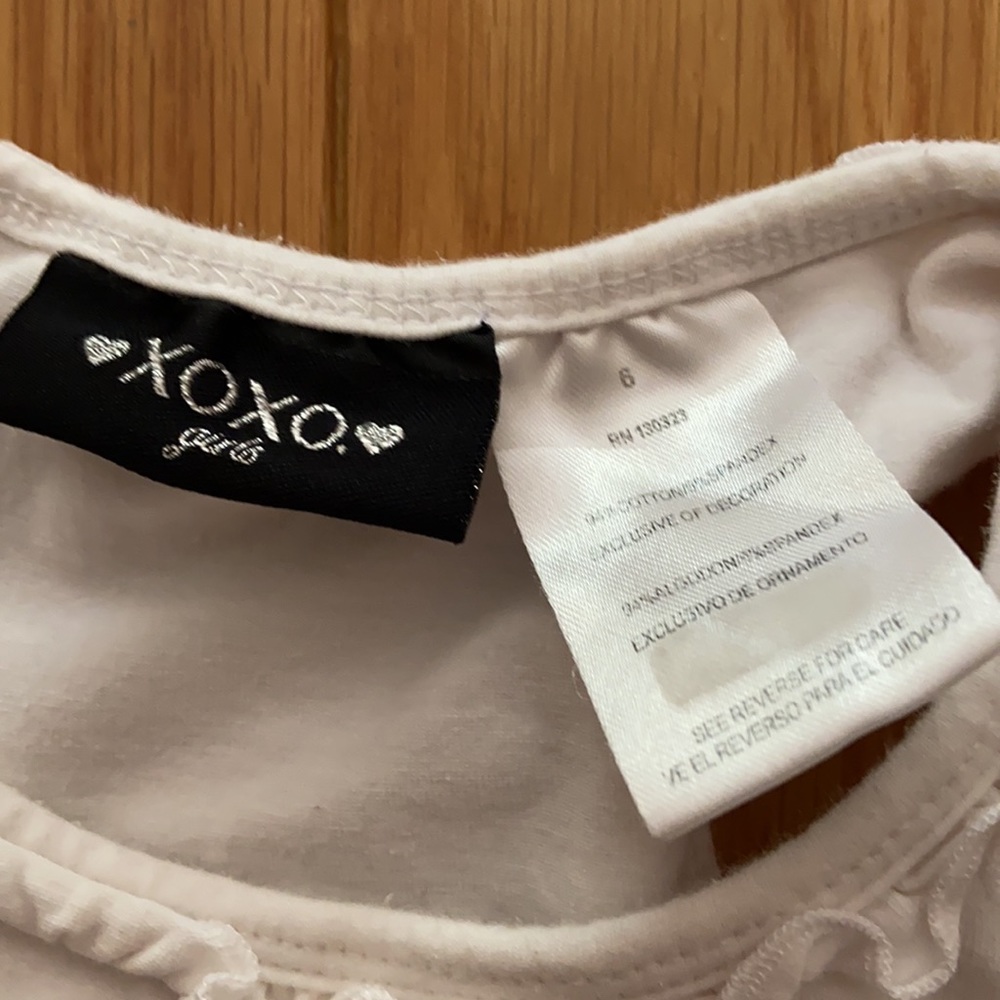 Tops Bundle - Picture 9 of 11